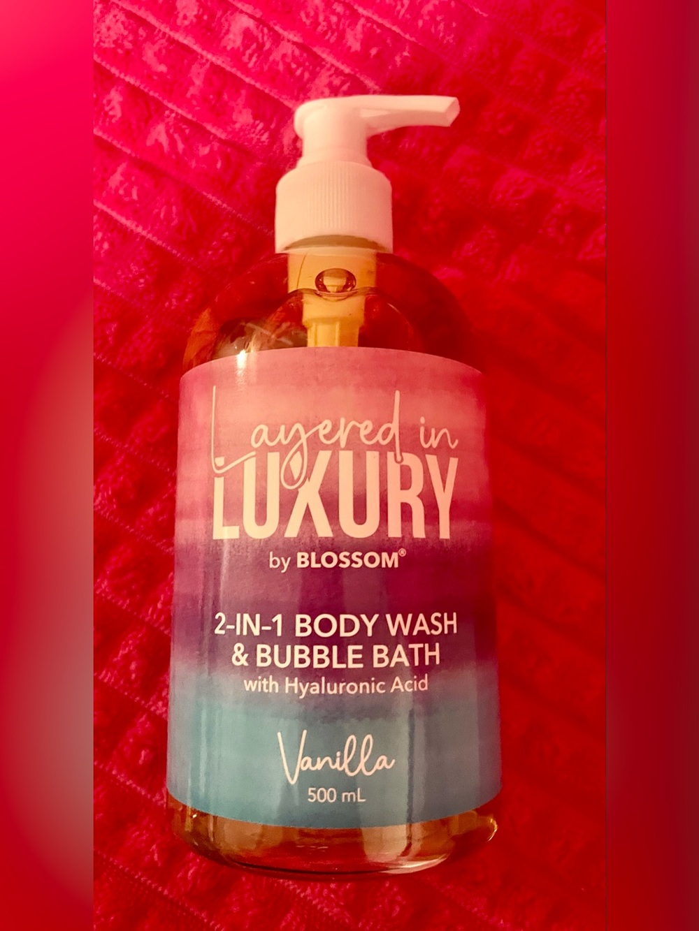 Layered in Luxury by Blossom 2-in-1 Body Wash & Bubble Bath - Pink/Blue - Picture 4 of 4
